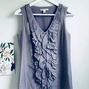 Banana republic lavender ruffled top